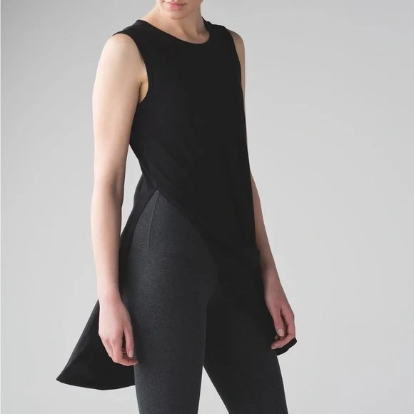 Lululemon Top Womens XS/M Black Breeze By Tunic Split Minimal Gym Active Hiking - Picture 1 of 10